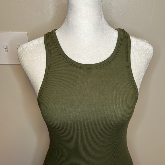 Pam & Gela Skinny Rib Tank in Army NWT Size P Extra Small - Picture 3 of 8